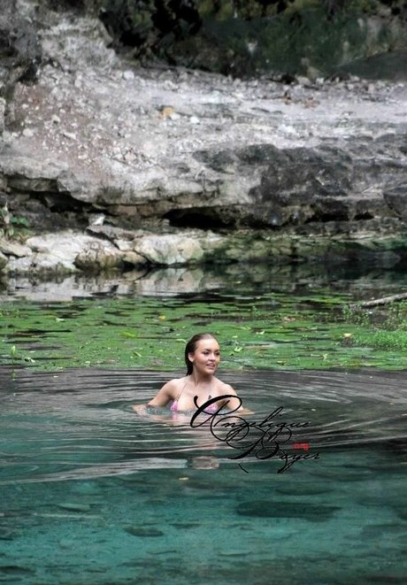 ブルネットのPOV オンリーファンズ 無料ポルノ 写真