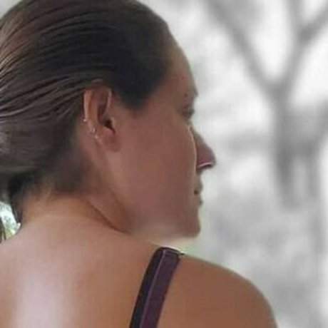 Nina Rynd Wood セクシーモデル 画像