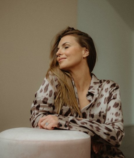 オイルを塗った巨乳オンリーファンズ セクシーxxx アーカイブ