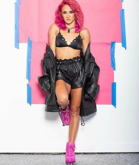 Nina nvk セックス女優 画像