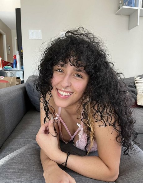 Lexi SmolBirdnsfw セックスモデル 画像