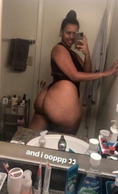 Jayymo アダルトモデル 写真