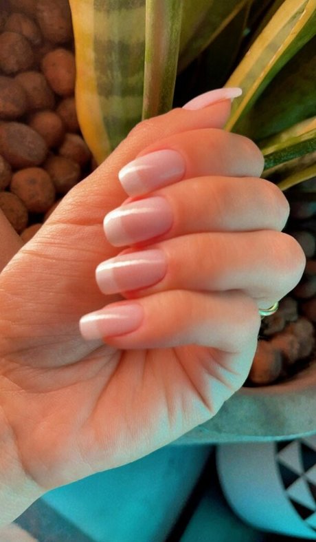 大きなお尻の黒人オンリーファンズ 美しいヌード 画像