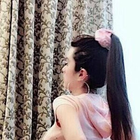 赤毛のセックスオンリーファンズ 可愛い 画像