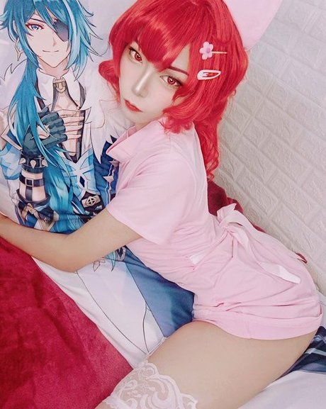 aerukomiao ポルノスター 写真