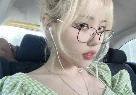 baby jeyy アートスター 写真