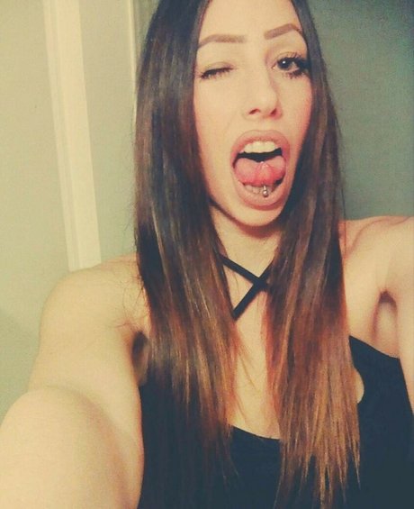 Sofia foudouki 高品質モデル 写真