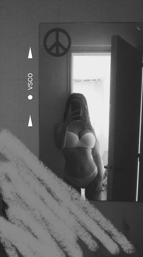 Ailin Marquez ポルノスター トップ 写真