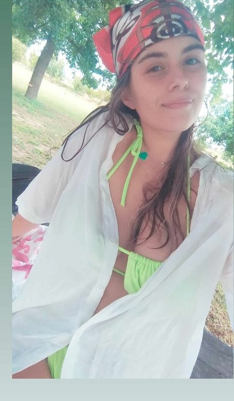 Ailin Marquez ポルノモデル 写真