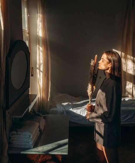 Pauline Schuller アートスター 画像