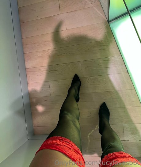 足 マンコ オンリーファンズ アートxxx ギャラリー