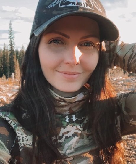 Elaina Grant ポルノスター アダルト 写真