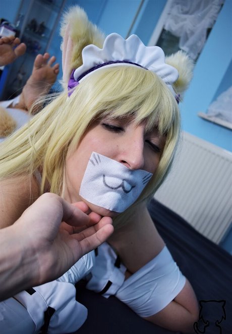 アナルファックオンリーファンズ セクシーxxx 写真