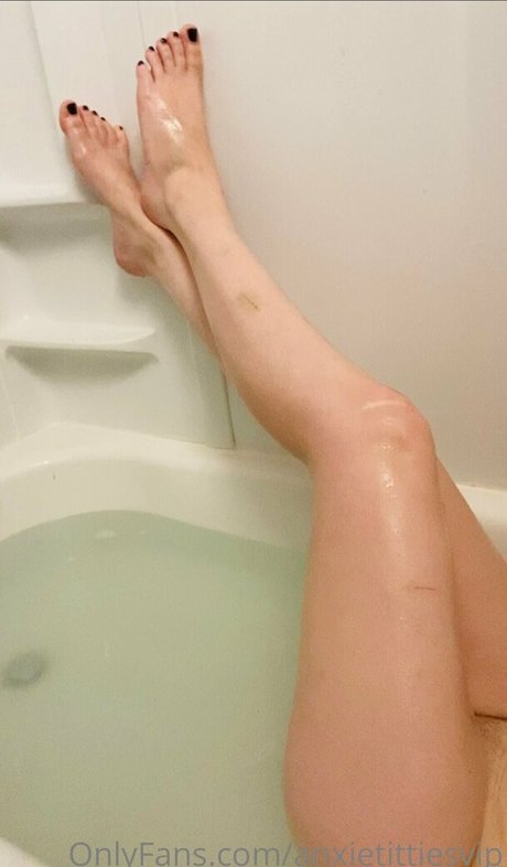 anxietittiesvip ポルノスター 写真