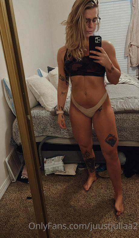 アニメオンリーファン 無料 画像