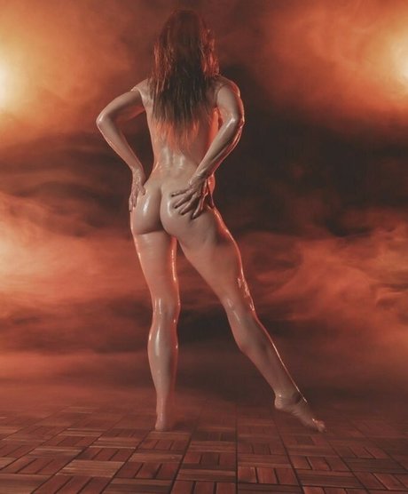 MilfChristine スター ヌード 写真