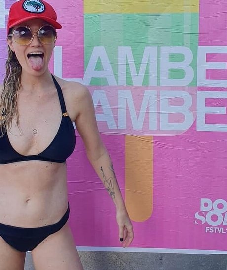 Ana Canas セックススター 写真