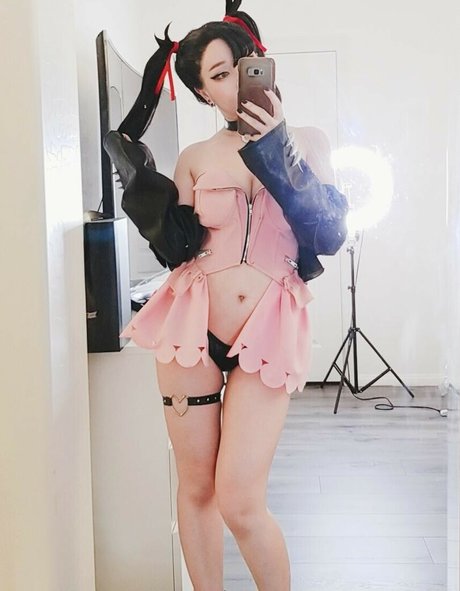 Rinnie Riot xxxポルノスター アーカイブ