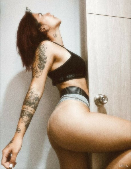 Camila Arbelaez ポルノスター エロティック 写真