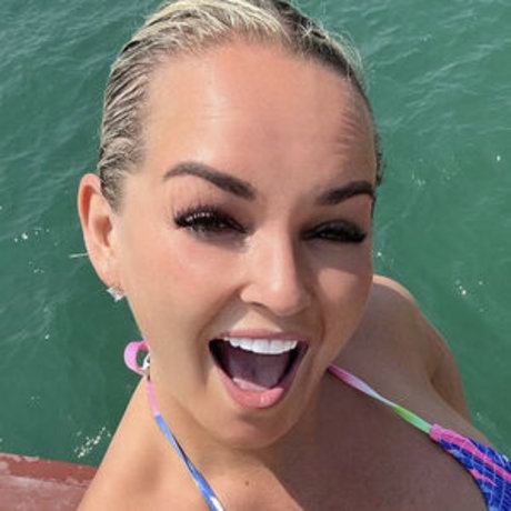 Jennifer Ellison 美しいスター 写真