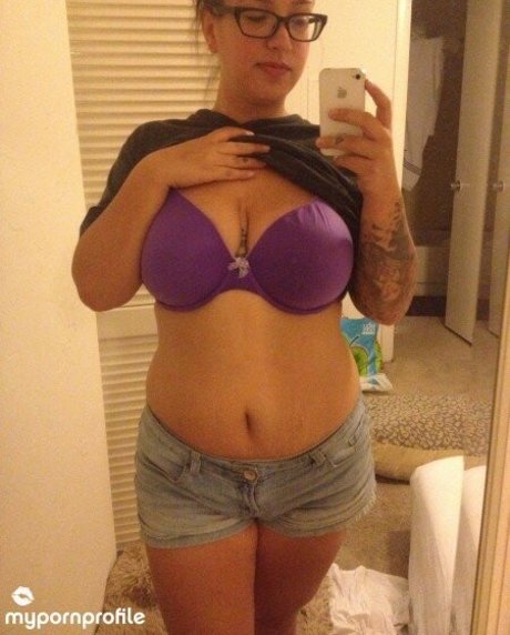 小さなおっぱいオンリーファンズ xxx 画像