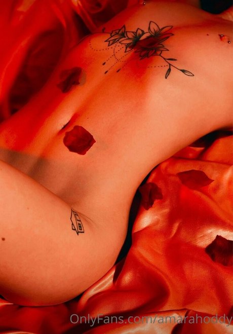 異人種間XXX オンリーファンズ ヌード 写真