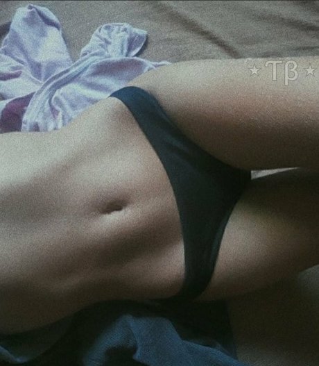 Jade Kanayama アートスター 写真