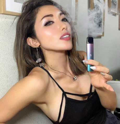 MakiRon ポルノモデル 写真