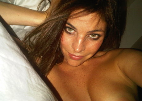 熟女アナルオンリーファンズ 美しい裸 写真