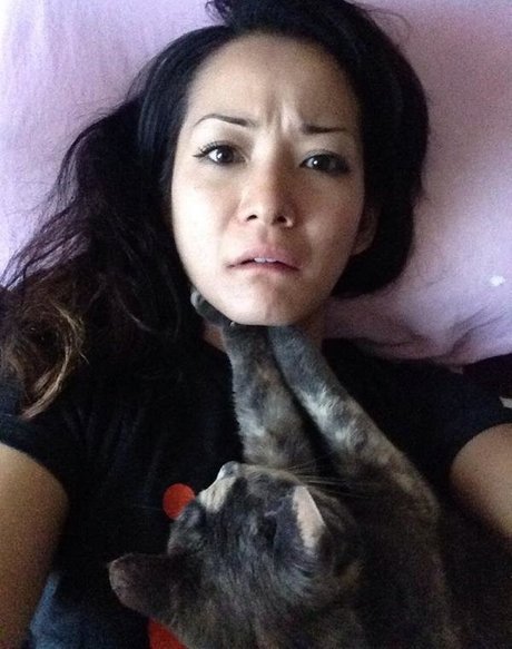 ラテン系ティーンのプッシーオンリーファンズ 無料セクシー 写真