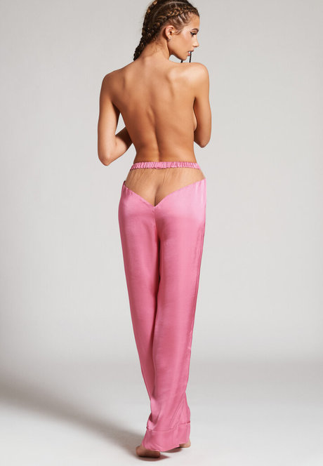 alexandra Domnita ヌードスター ギャラリー