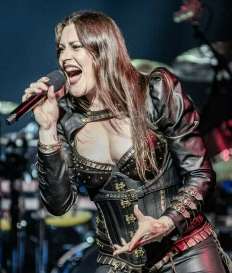 軍事オンリーファンズ 無料セックス 写真