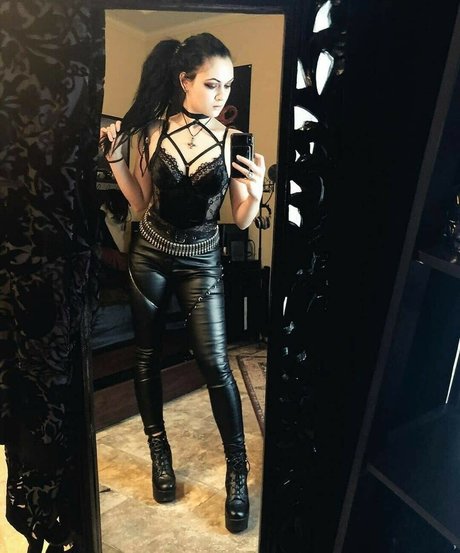 オンリーファンズの動画 ヌード 写真