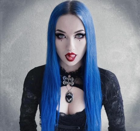 BlueAstrid 最高のポルノスター 画像