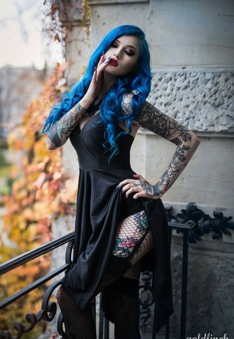 BlueAstrid ポルノモデル 写真