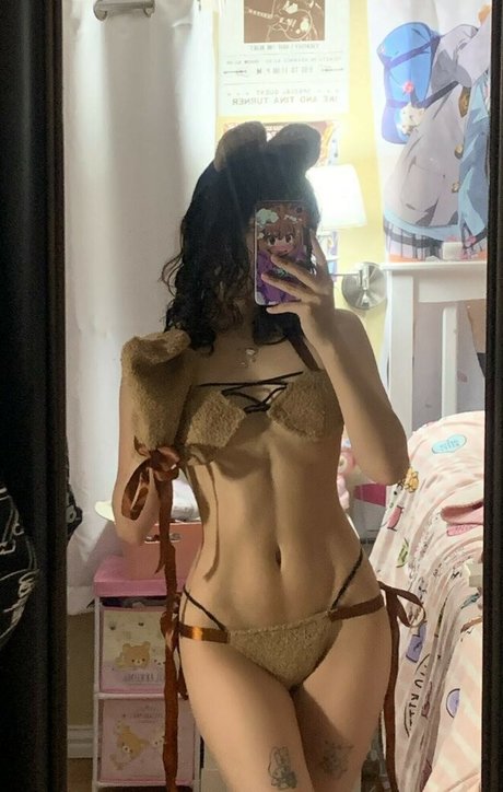 成熟したラテン系オンリーファンズ セクシー裸 写真