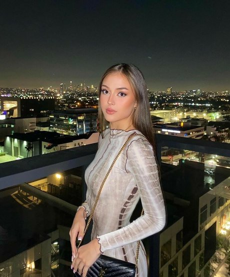 Hanhuts 女優 写真