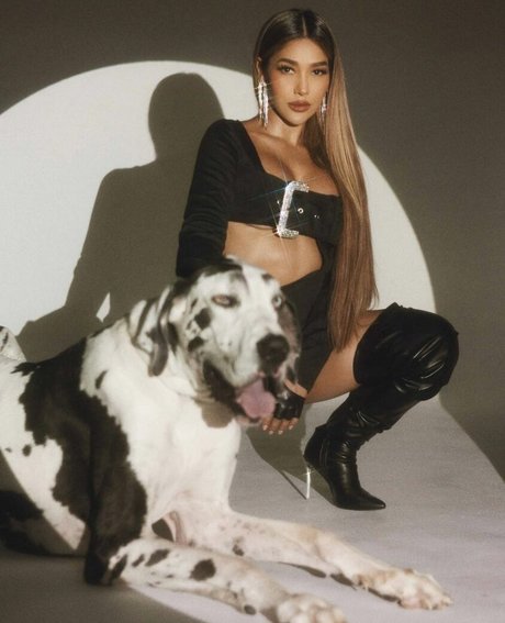 Farina ヌードモデル ギャラリー