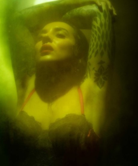 Tatiana Shmaylyuk ポルノスター ヌード 画像