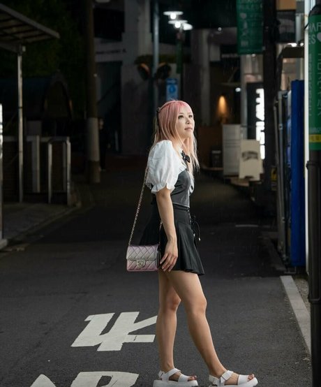 ポルノオンリーファンズ 無料エロ 画像