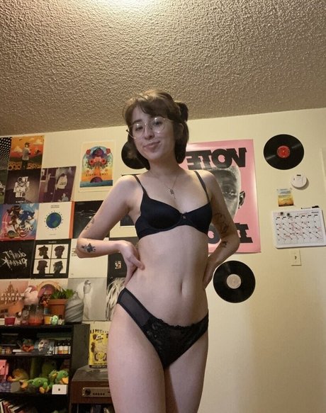 Dinkhoe トップモデル 画像