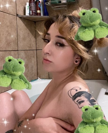 Dinkhoe ポルノスター 写真