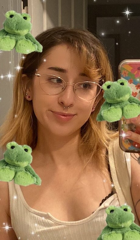 Dinkhoe 独占女優 写真