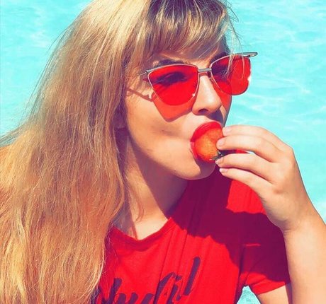 Elsalmorton トップモデル 写真