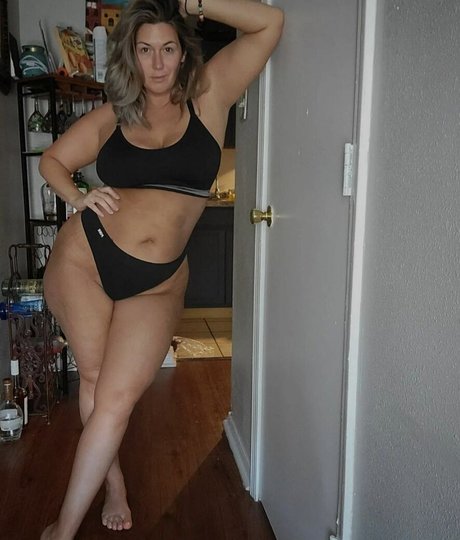 アジア人ニューハーフオンリーファンズ セックス 写真