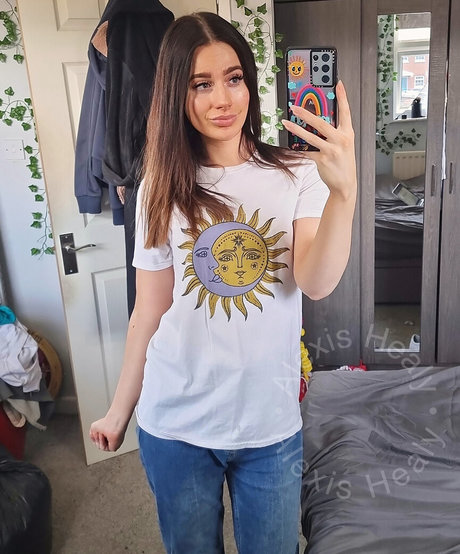 AlexisHealy トップポルノスター 画像