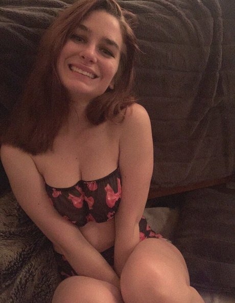 指マン 潮吹き オンリーファンズ 美しい裸 写真