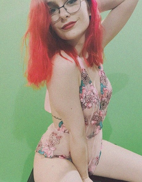 足 マンコ オンリーファンズ 無料ポルノ 写真