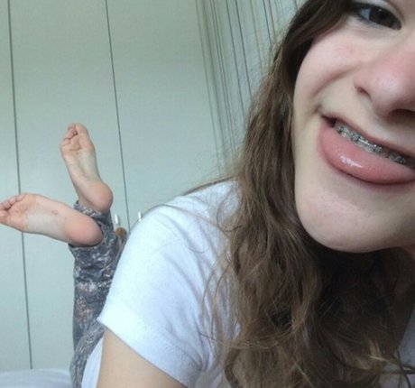 タンオンリーファン エロ 写真