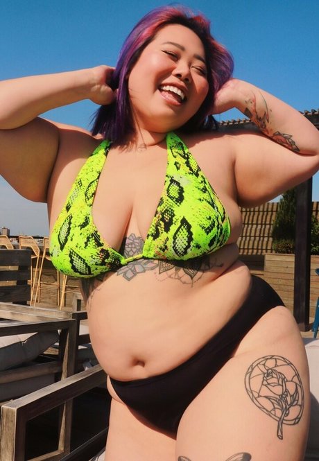 P s Kaguya エロティック女優 ギャラリー